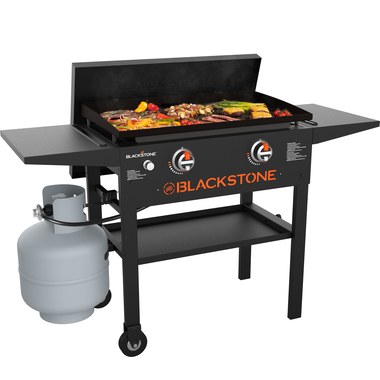 Blackstone griddle with outlet side burners