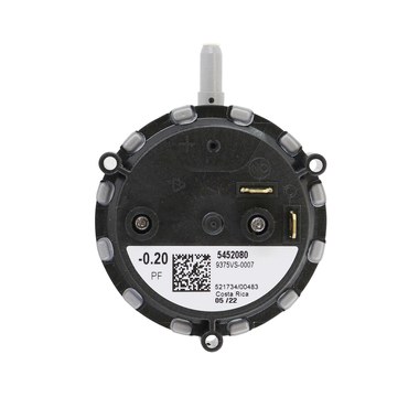 Source 1 S1-02439716000 Pressure Switch