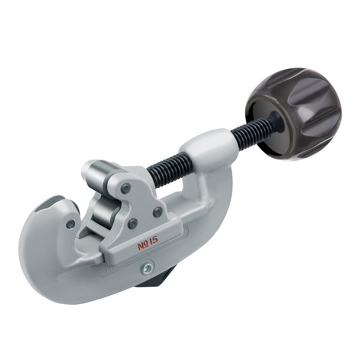 Pipe Cutter