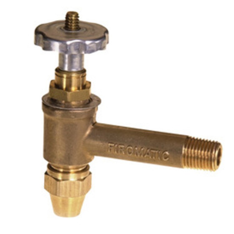  Valve